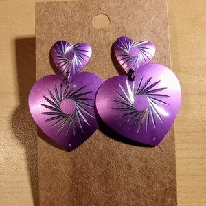 Vintage 80s 90s Lavender Purple Heart Drop Dangle Aluminum Earrings Pierced